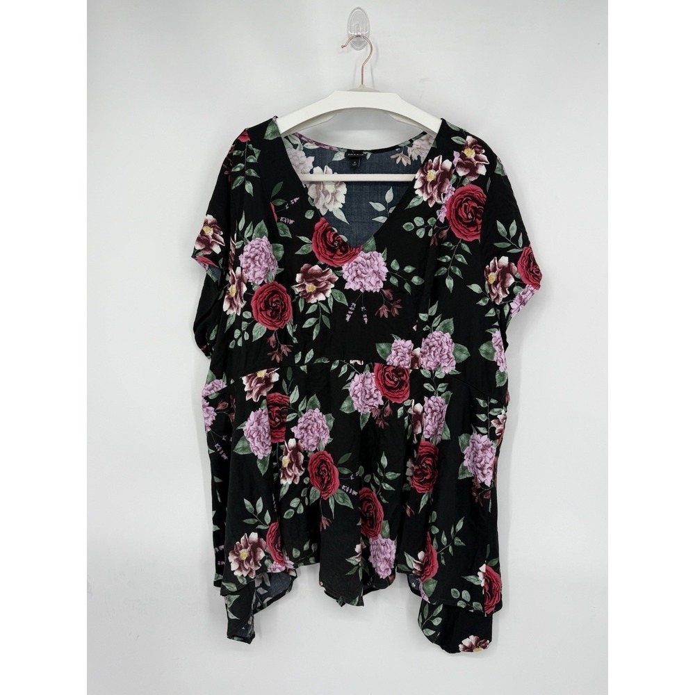 TORRID Womens Floral‎ V Neck Blouse Size 4 Boho Romantic Softgirl Feminine